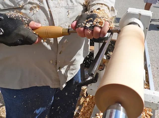 Cómo elegir la herramienta adecuada para un cerrajero artesano