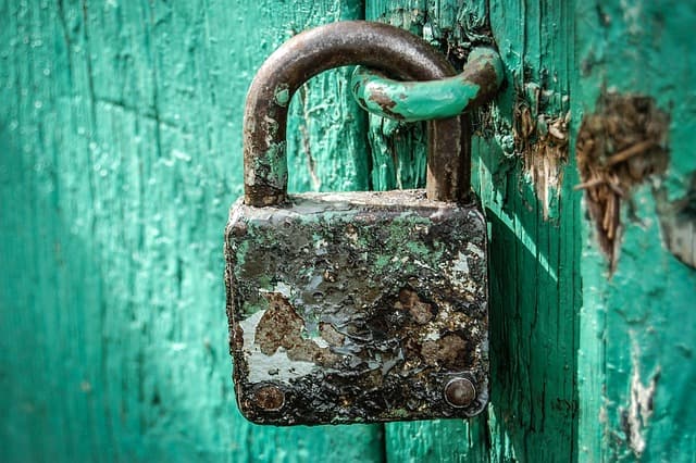 7 consejos para mejorar la seguridad de tu hogar con un cerrajero artesano